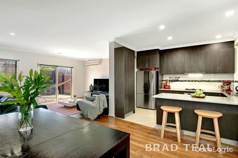 Property photo of 2/3 Northumberland Road Pascoe Vale VIC 3044