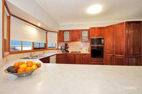 Property photo of 42 Nangathan Way Croydon North VIC 3136