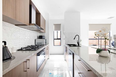 Property photo of 135 Jardin Road Wollert VIC 3750