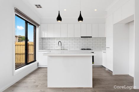 Property photo of 2/49 Gillingham Crescent Craigieburn VIC 3064