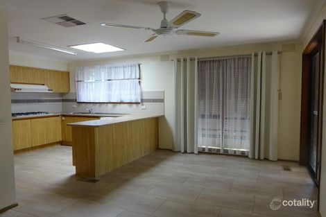 Property photo of 14 Kirkbride Way Craigieburn VIC 3064