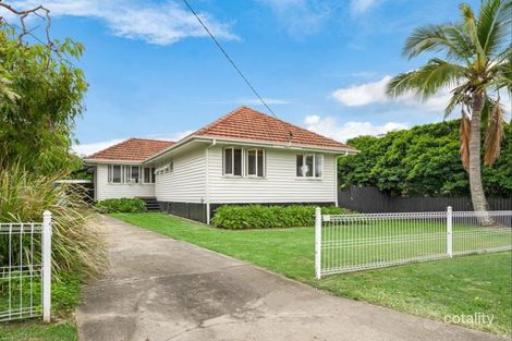 14 Esdale St, Wavell Heights, QLD 4012