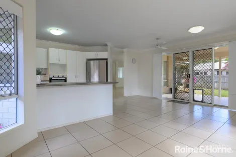 Property photo of 7 Bacall West Gladstone QLD 4680