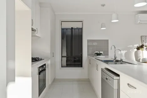 Property photo of 8 Dalkeith Avenue Dover Gardens SA 5048