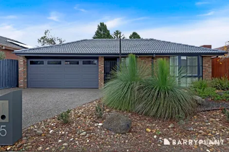 5 Mclaughlin Cres, Mill Park, VIC 3082