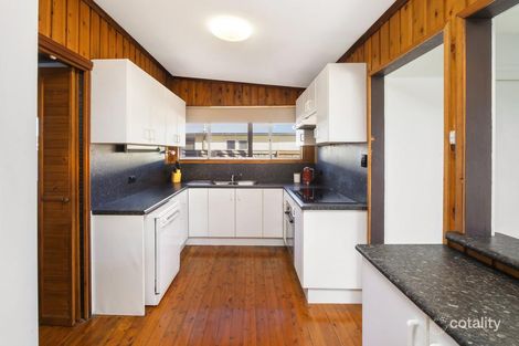 Property photo of 36 Mirreen Avenue Davistown NSW 2251