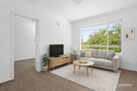 12/25 Mackennal St, Lyneham, ACT 2602