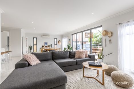 Property photo of 2/236 Station Street Edithvale VIC 3196