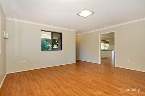 Property photo of 16 Roxwell Way Girrawheen WA 6064