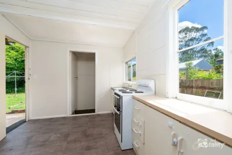 Property photo of 260 Beardy Street Armidale NSW 2350
