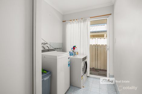 Property photo of 8 Iris Way Glen Iris WA 6230