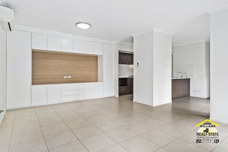 Property photo of 34 Perisher Circuit Minto NSW 2566