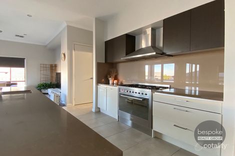 Property photo of 17 Morello Terrace Caddens NSW 2747