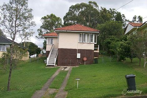 24 Kendale St, Stafford Heights, QLD 4053