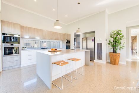 Property photo of 14 Weeks Road Ascot VIC 3551