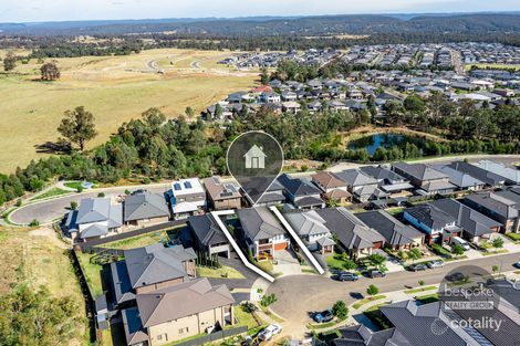 Property photo of 20 Woodgrove Place Glenmore Park NSW 2745