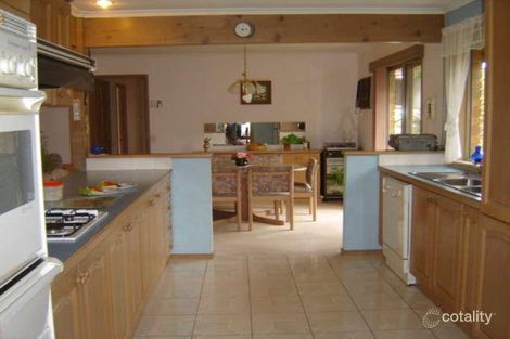 Property photo of 15 Munro Close Hampton Park VIC 3976