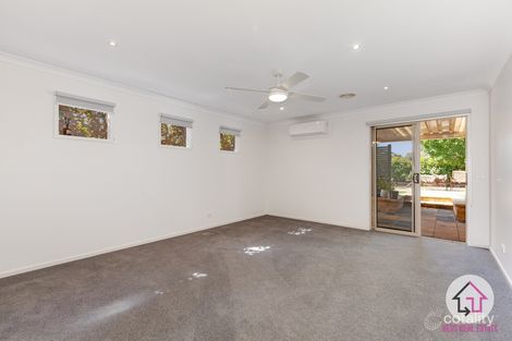 Property photo of 19 Golden Elm Court Kilmore VIC 3764
