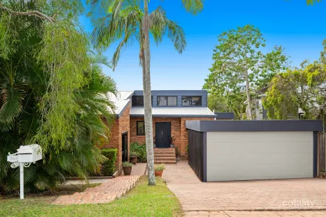 808 Cavendish Rd, Holland Park, QLD 4121