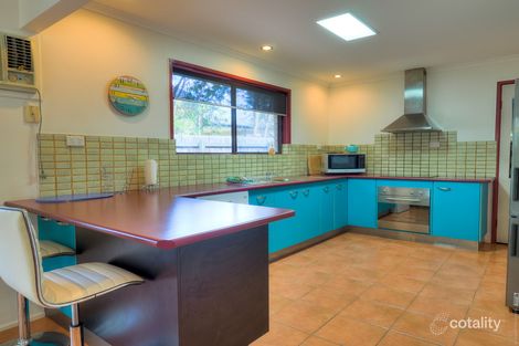 Property photo of 126 Kingfisher Parade Toogoom QLD 4655