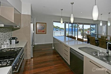Property photo of 6 Shipton Crescent Mollymook NSW 2539