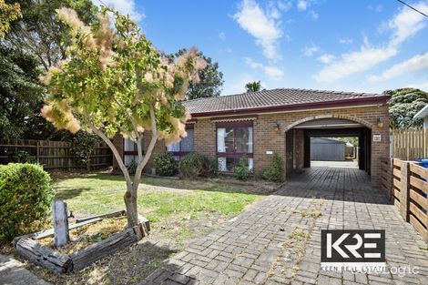 Property photo of 2 Ainsleigh Court Cranbourne VIC 3977