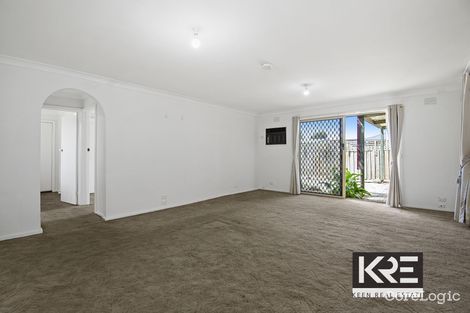 Property photo of 2 Ainsleigh Court Cranbourne VIC 3977