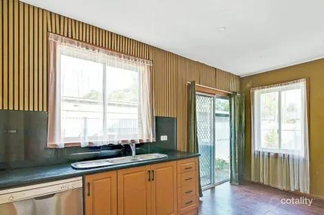 Property photo of 9 McKenzie Road Elizabeth Downs SA 5113