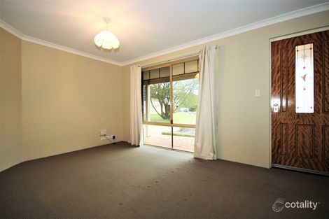 Property photo of 10 Brooksy Place Burekup WA 6227