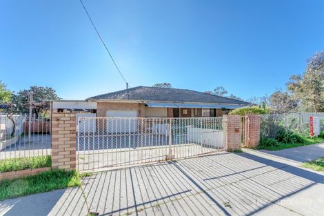 Property photo of 40 The Crescent Maddington WA 6109