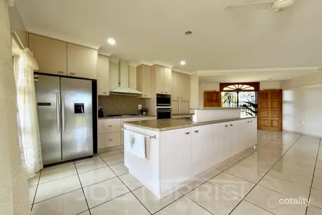 Property photo of 8 Joan Crescent Mareeba QLD 4880