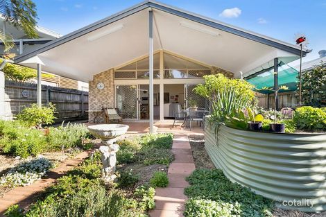 Property photo of 68 Mountjoy Terrace Wynnum QLD 4178