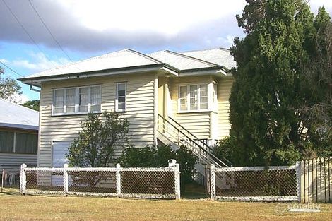 1 Grafton St, East Ipswich, QLD 4305