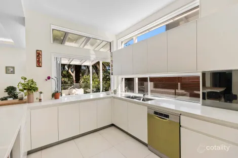 Property photo of 49 Barnhill Road Terrigal NSW 2260