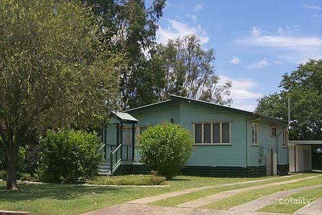 25 Crosshill St, Leichhardt, QLD 4305