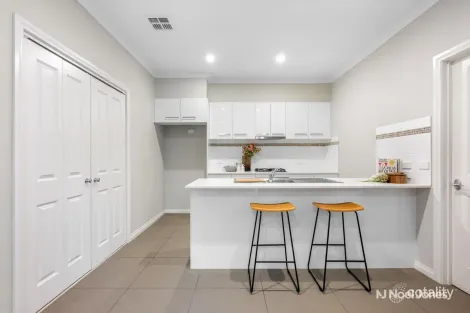 Property photo of 2/15 Faraday Road Croydon South VIC 3136