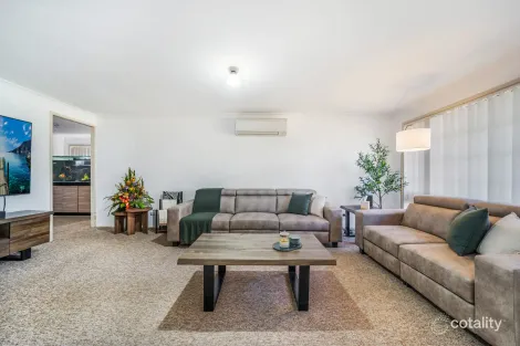Property photo of 233 Epsom Road Chipping Norton NSW 2170
