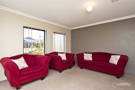Property photo of 4 Octagon Gardens Aveley WA 6069