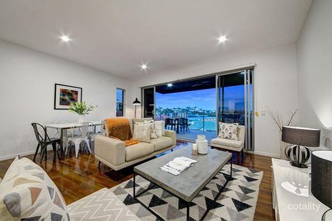 Property photo of 2/20 Little Street Albion QLD 4010