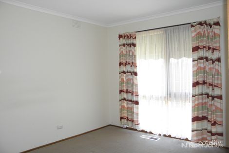 Property photo of 8 Marshall Drive Mill Park VIC 3082