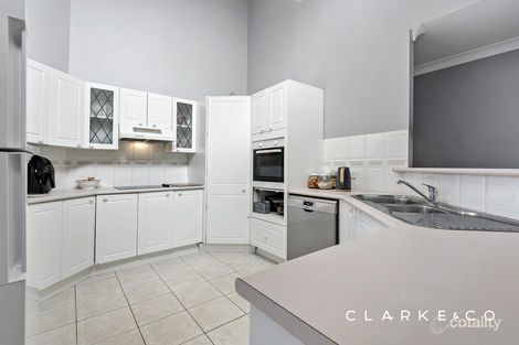 Property photo of 4 Elizabeth Close Thornton NSW 2322