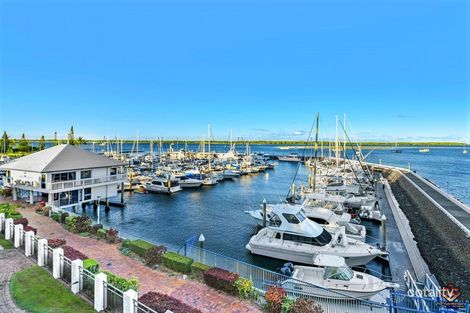 49/17 Bayview St, Runaway Bay, QLD 4216