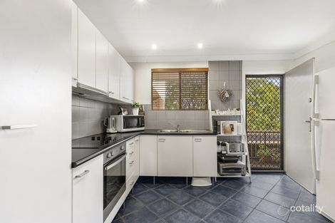 Property photo of 5/52 Oceanic Drive Mermaid Waters QLD 4218