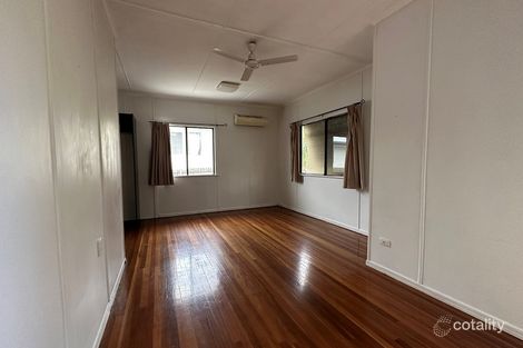 158 Lobb St, Churchill, QLD 4305