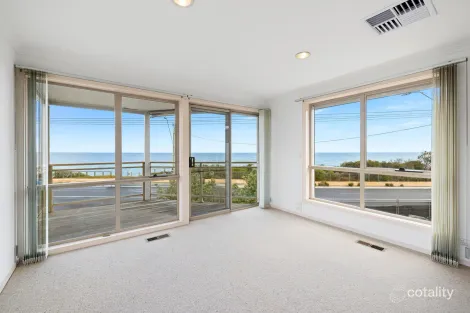 Property photo of 125 Beach Road Parkdale VIC 3195