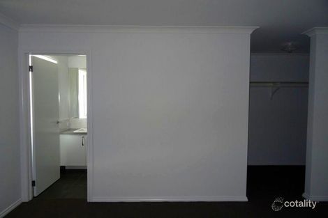 Property photo of 6 Tewksbury Court Porepunkah VIC 3740