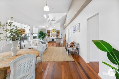 Property photo of 40 Moncrief Road Cannon Hill QLD 4170