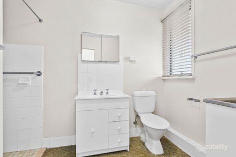 Property photo of 2/53 Thames Street West Wollongong NSW 2500