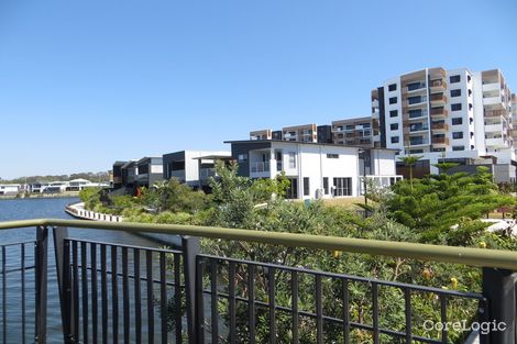 Property photo of 32 Reflection Crescent Birtinya QLD 4575