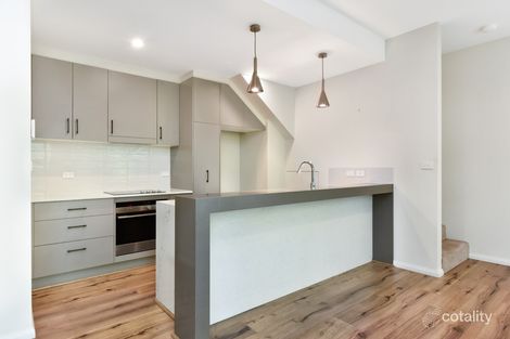 Property photo of 2/1 McGowan Place Dickson ACT 2602